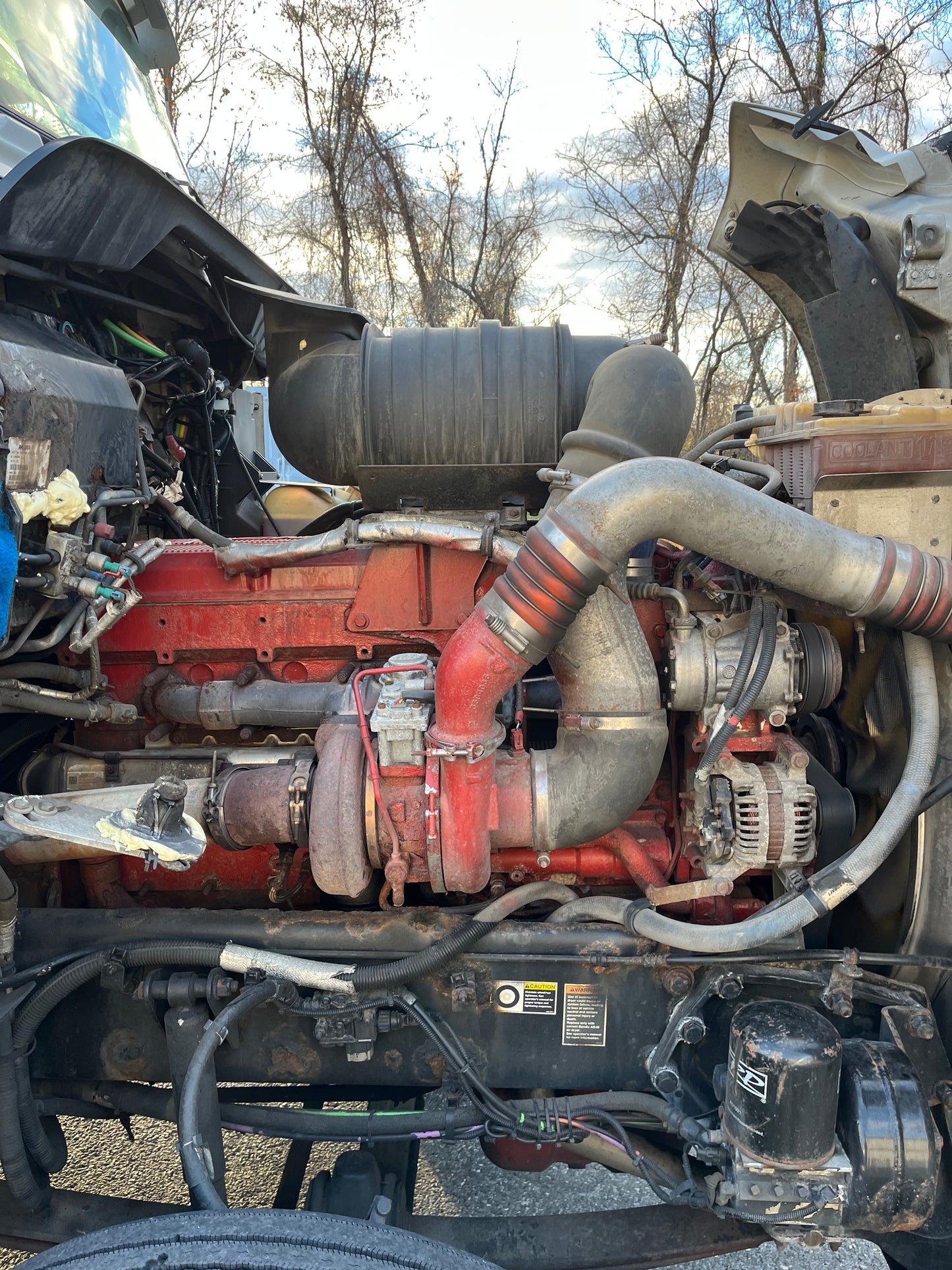 2010 Kenworth T660 Sleeper Semi-Truck Cummins ISXST 2023M0185