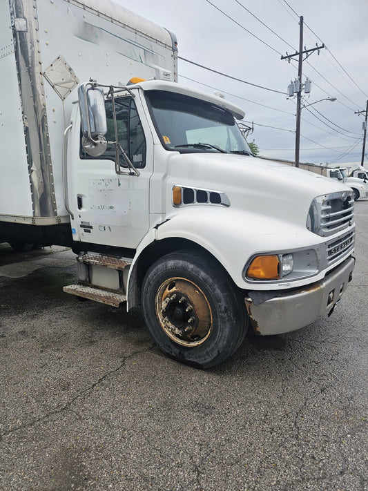 2007 24ft Sterling Acterra Box Truck 2026M0199