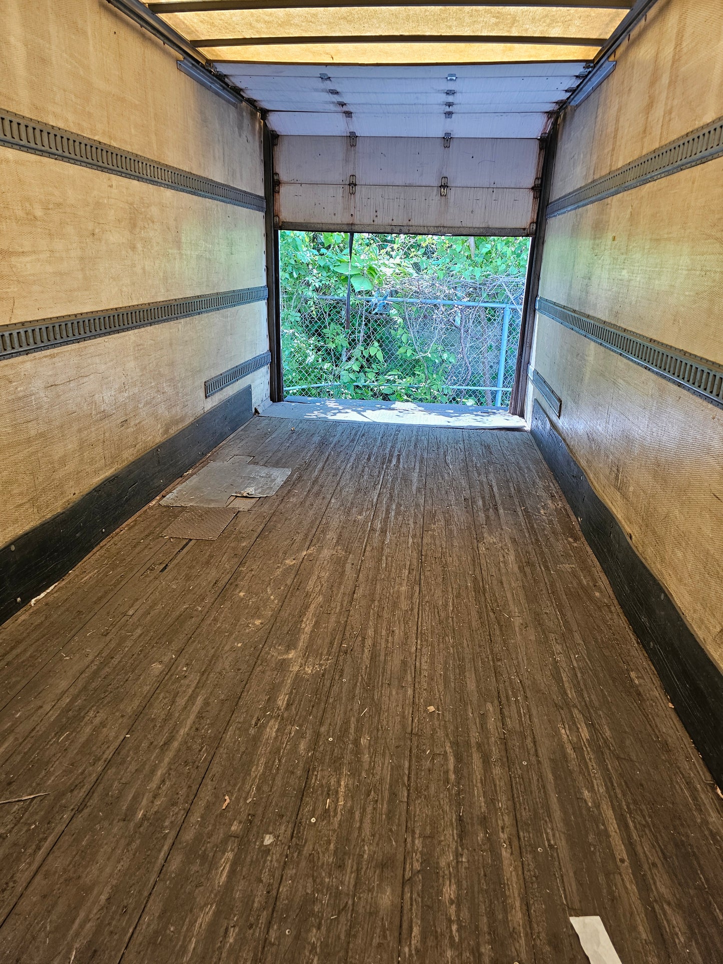 2007 24ft Sterling Acterra Box Truck 2026M0199