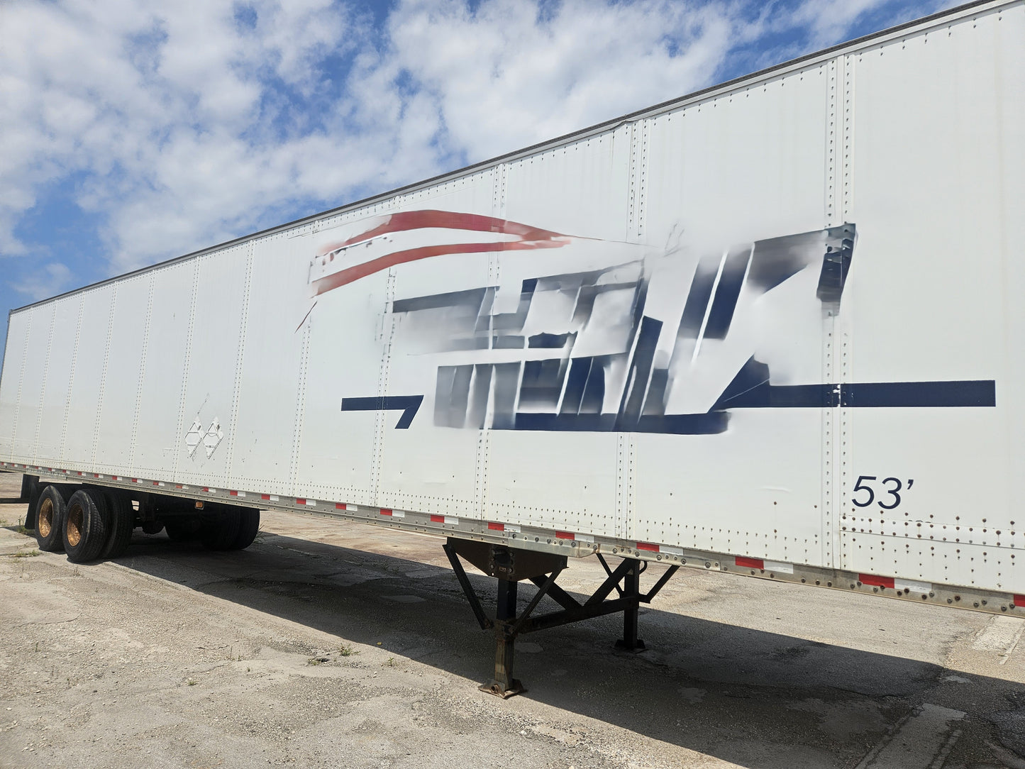 2012 Hyundai 53ft Dry Van Trailer 2026M0223
