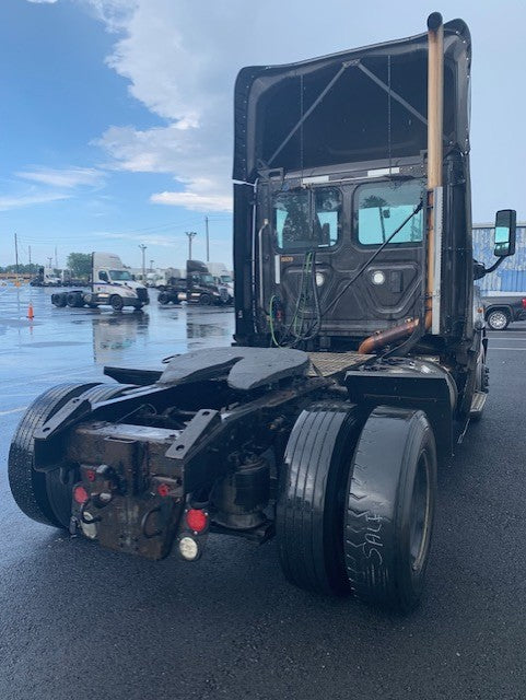 2017 Freightliner Cascadia S/A Daycab 2026M0222