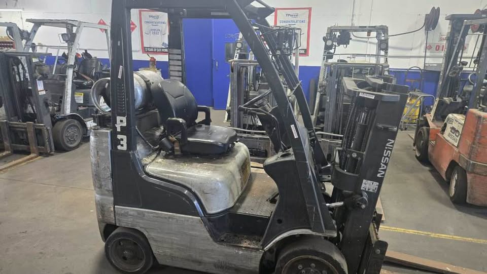 Multiple 2011-2014 Nissan Forklifts