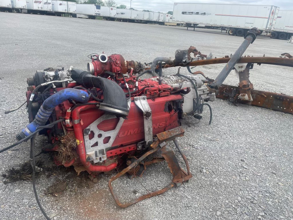 2025 CUMMINS ISX motor and Eton Fuller Automatic Transmission 2026M0198