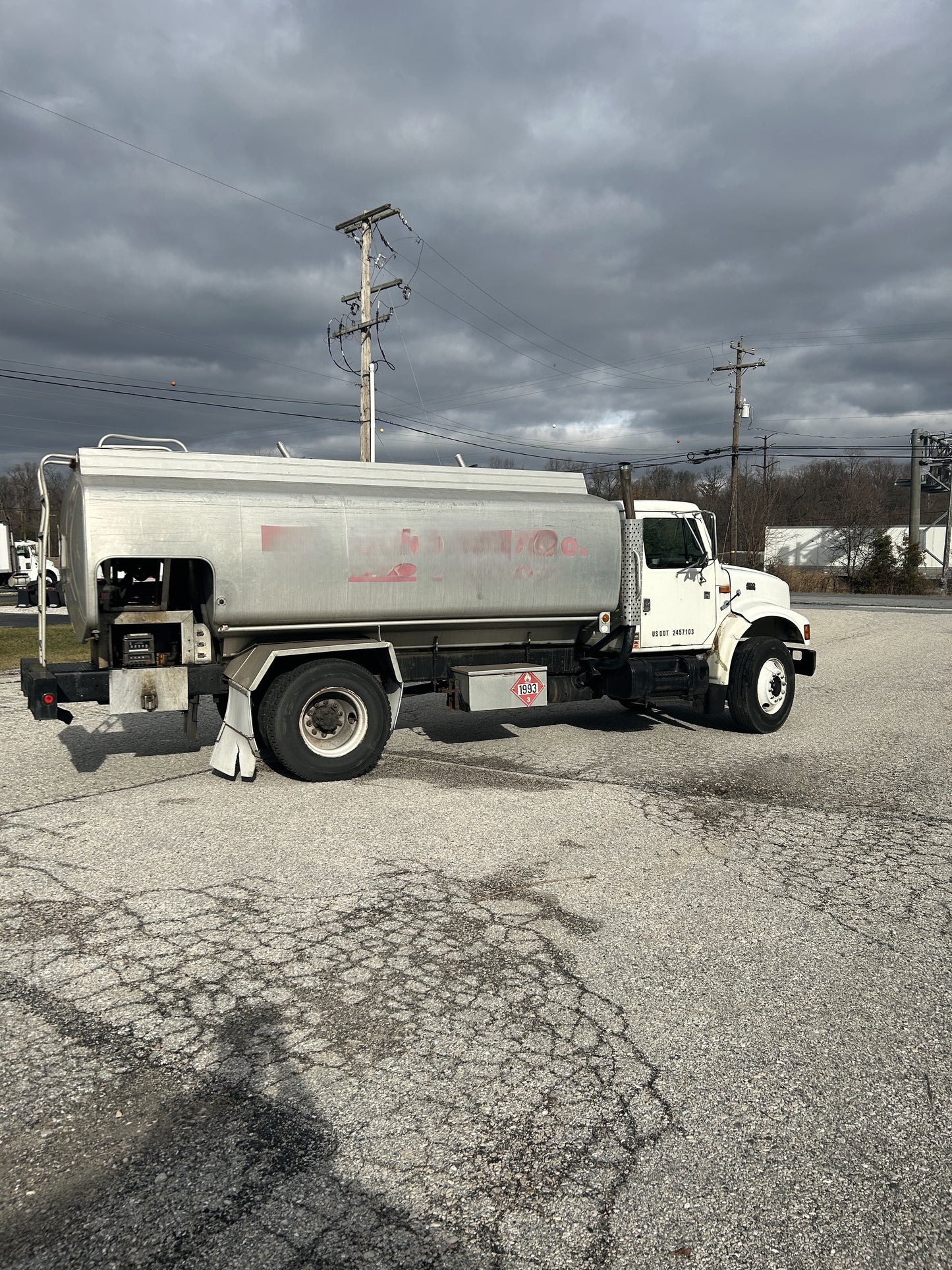 2016 Freightliner M2 Cab and Chassis CUMMINS Semi Truck 2024M0147