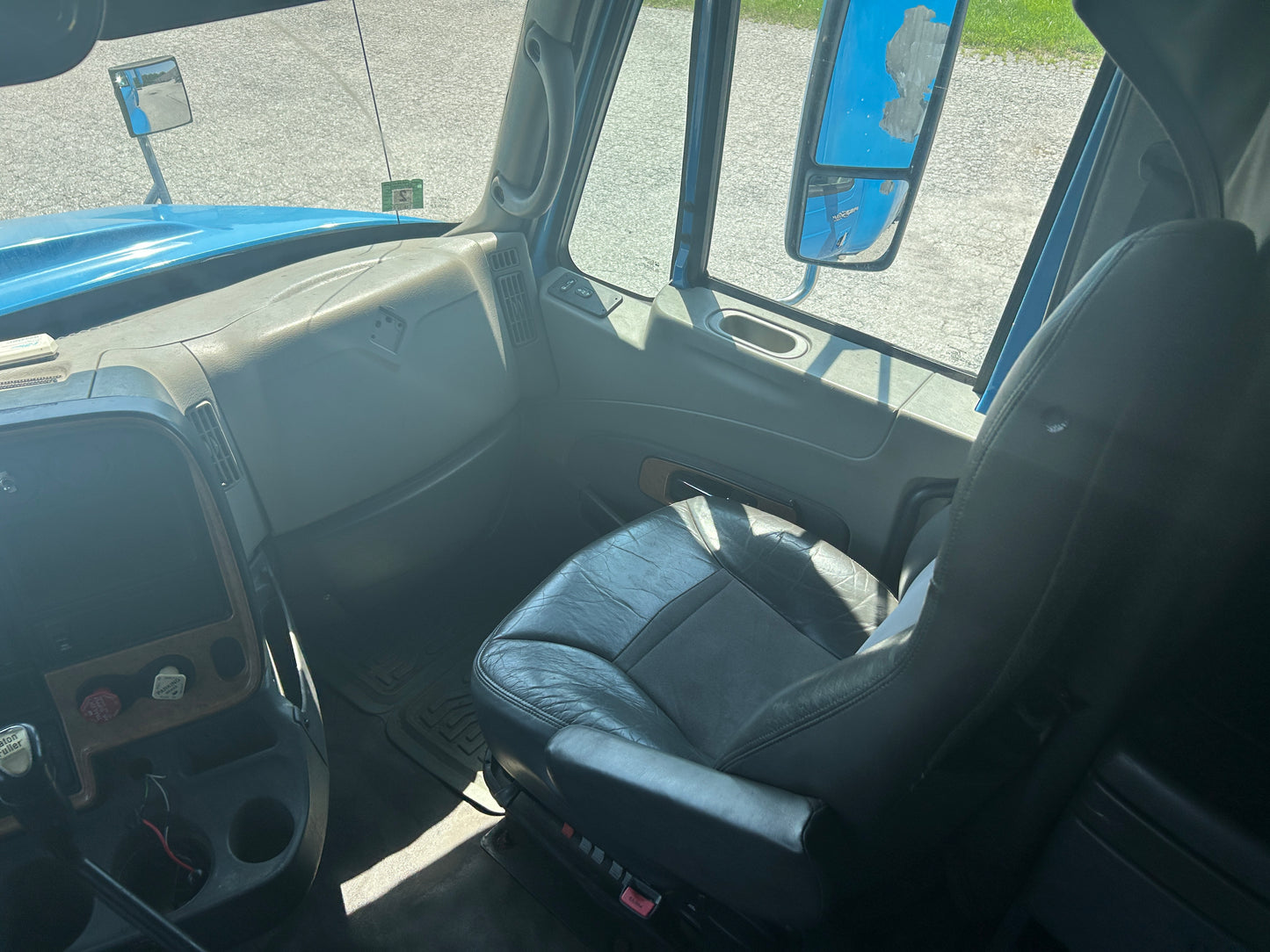 2010 International Prostar LF627 10 Spd Manual Cummins Semi Sleeper Truck 2025M0117