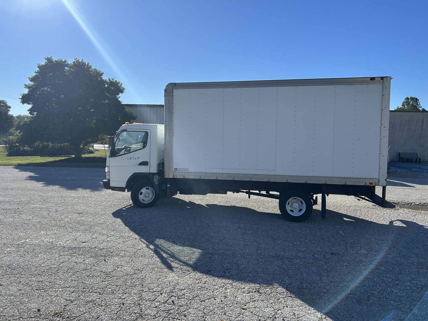 2007 Mitsubishi Fuso 16Ft Box Truck 2025M0156