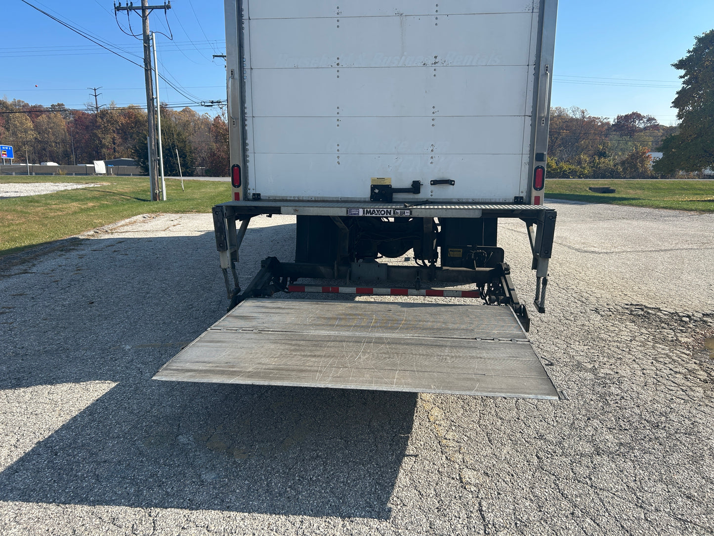 2019 International 4300 26FT Box Truck Cummins 2025M0176