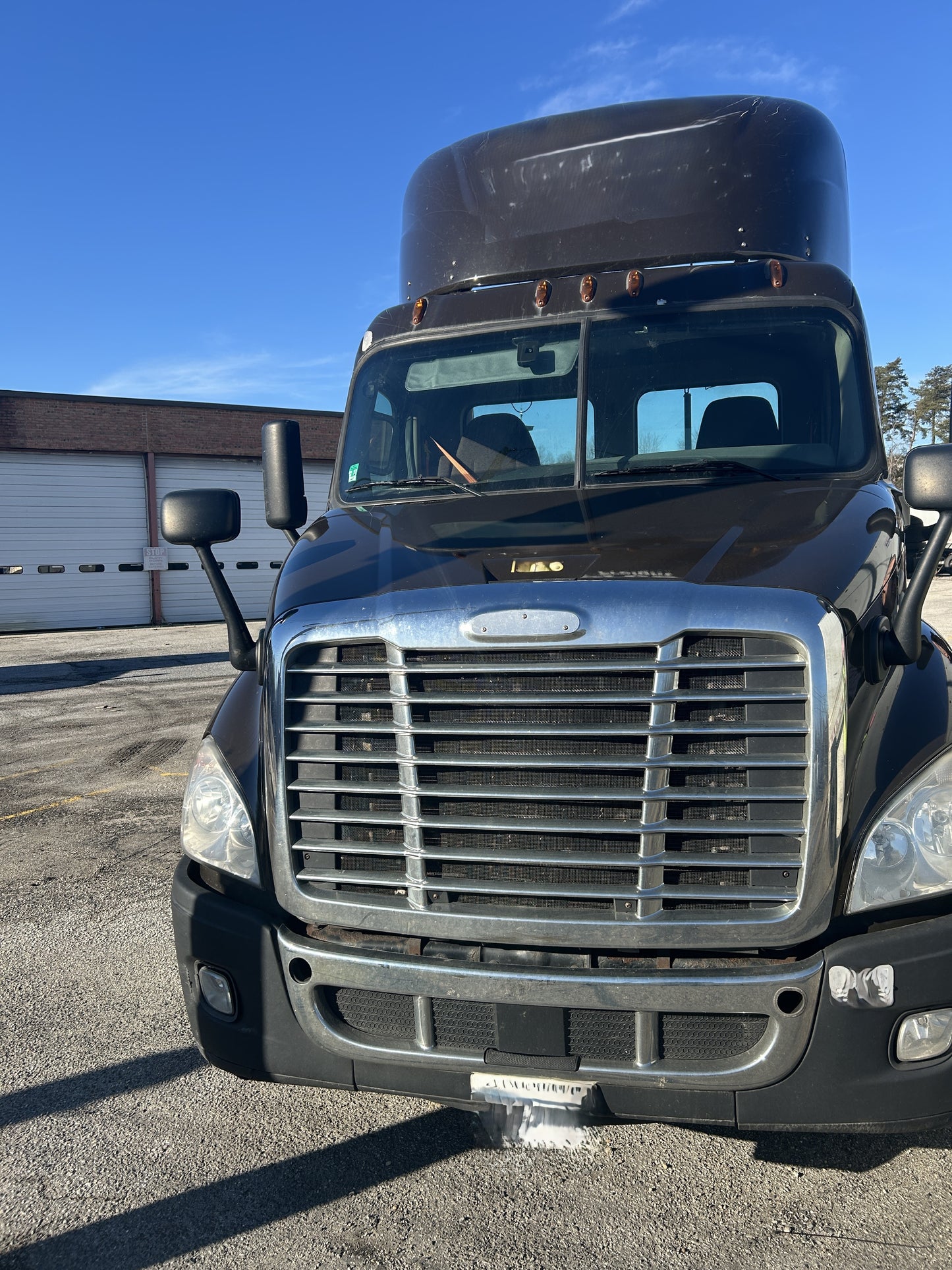 2017 Freightliner Cascadia S/A Daycab 2026M0245
