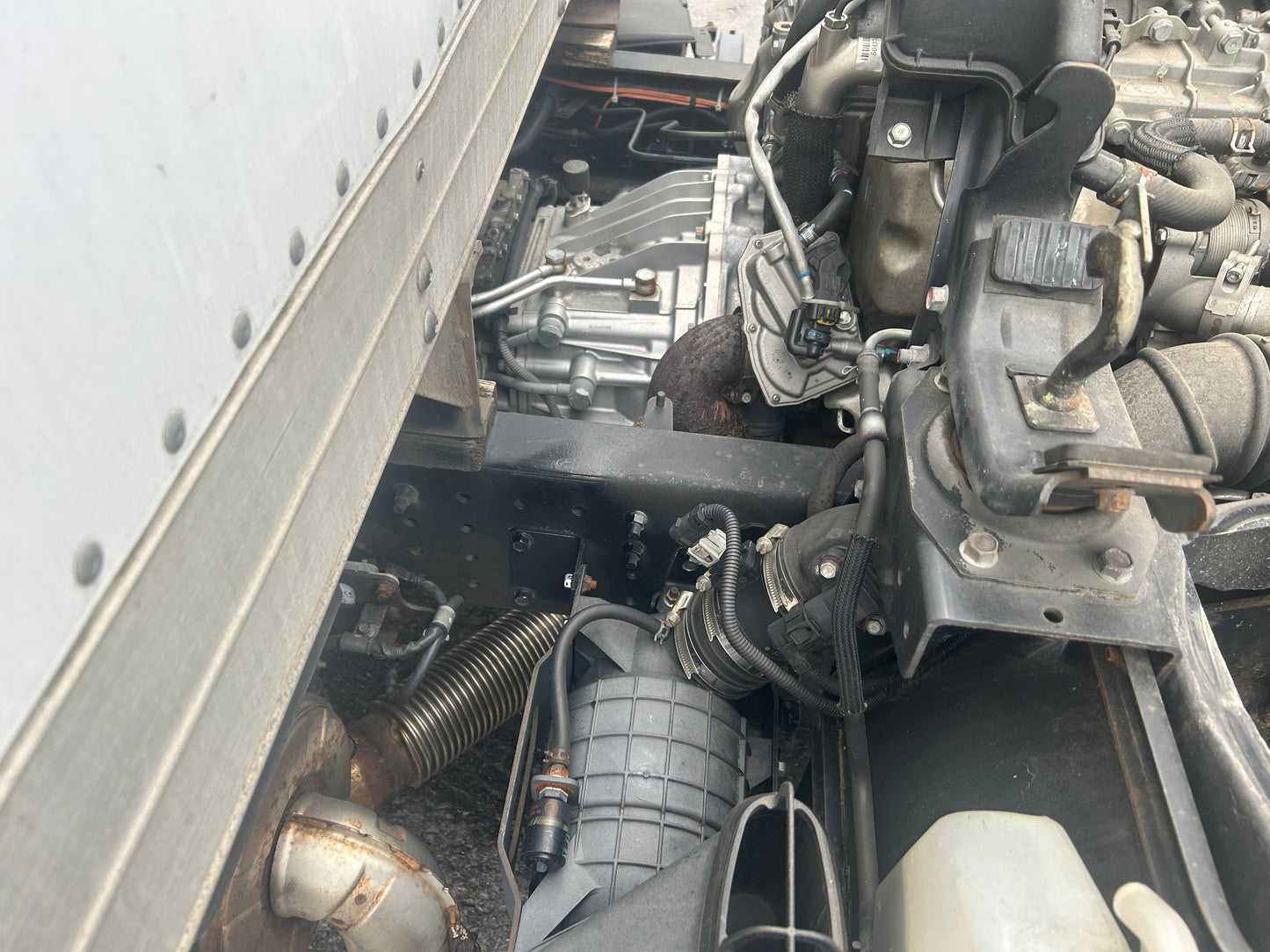 2012 Mitsubishi FEC72S 14Ft NON CDL Box Truck 2026M0102