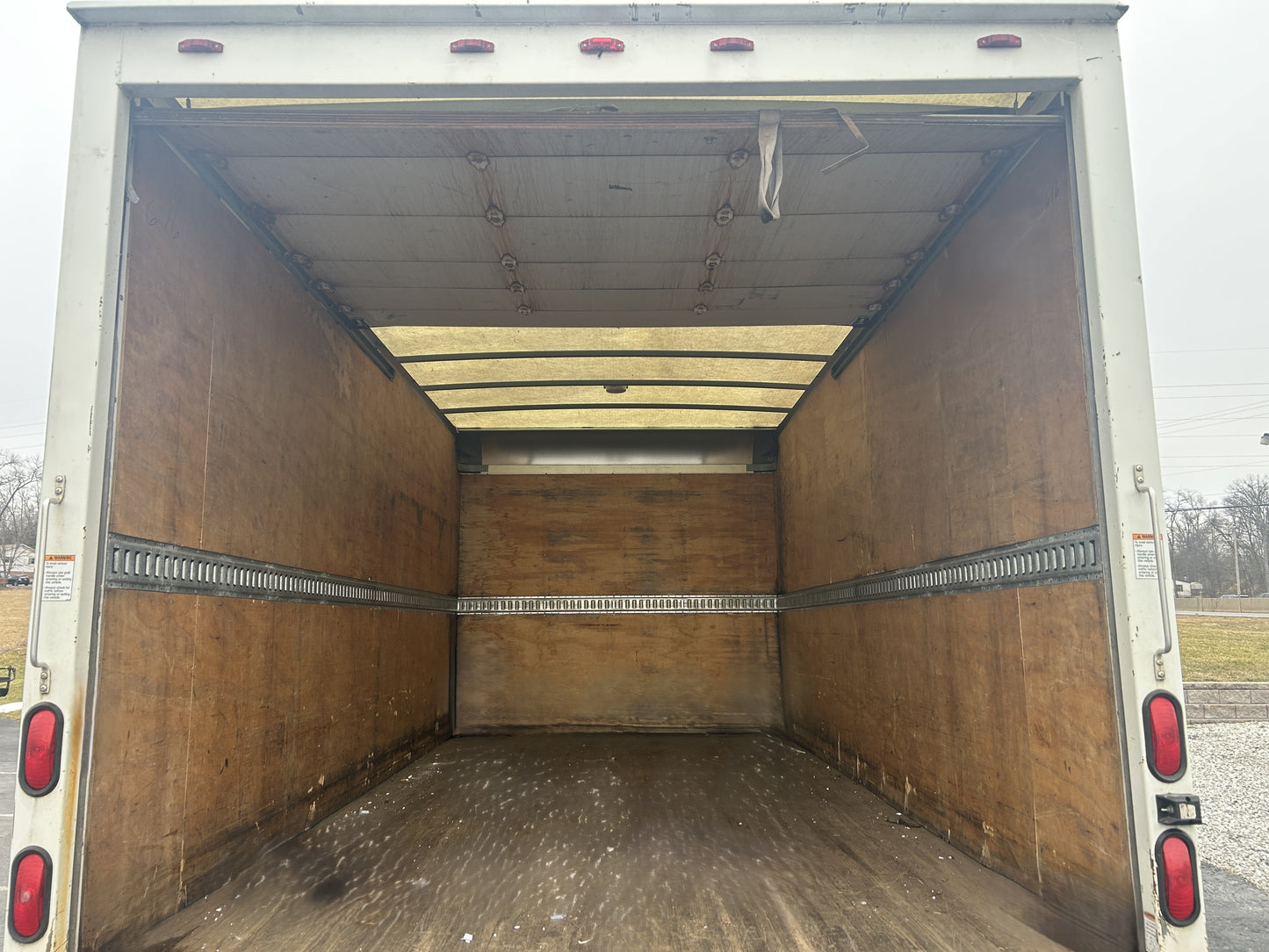 2012 Mitsubishi FEC72S 14Ft NON CDL Box Truck 2026M0102