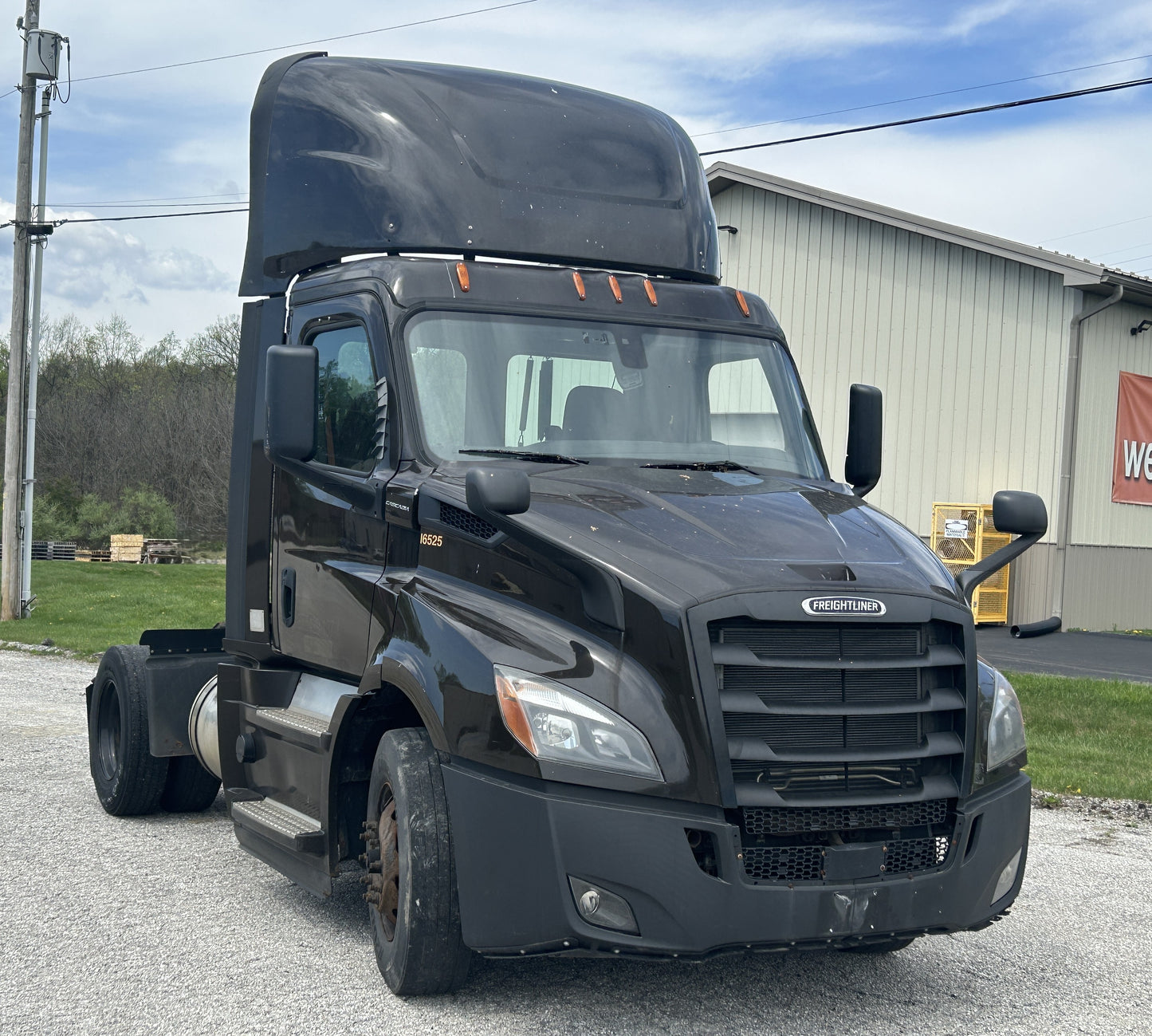 2018 Freightliner Cascadia S/A Daycab 2026M0244