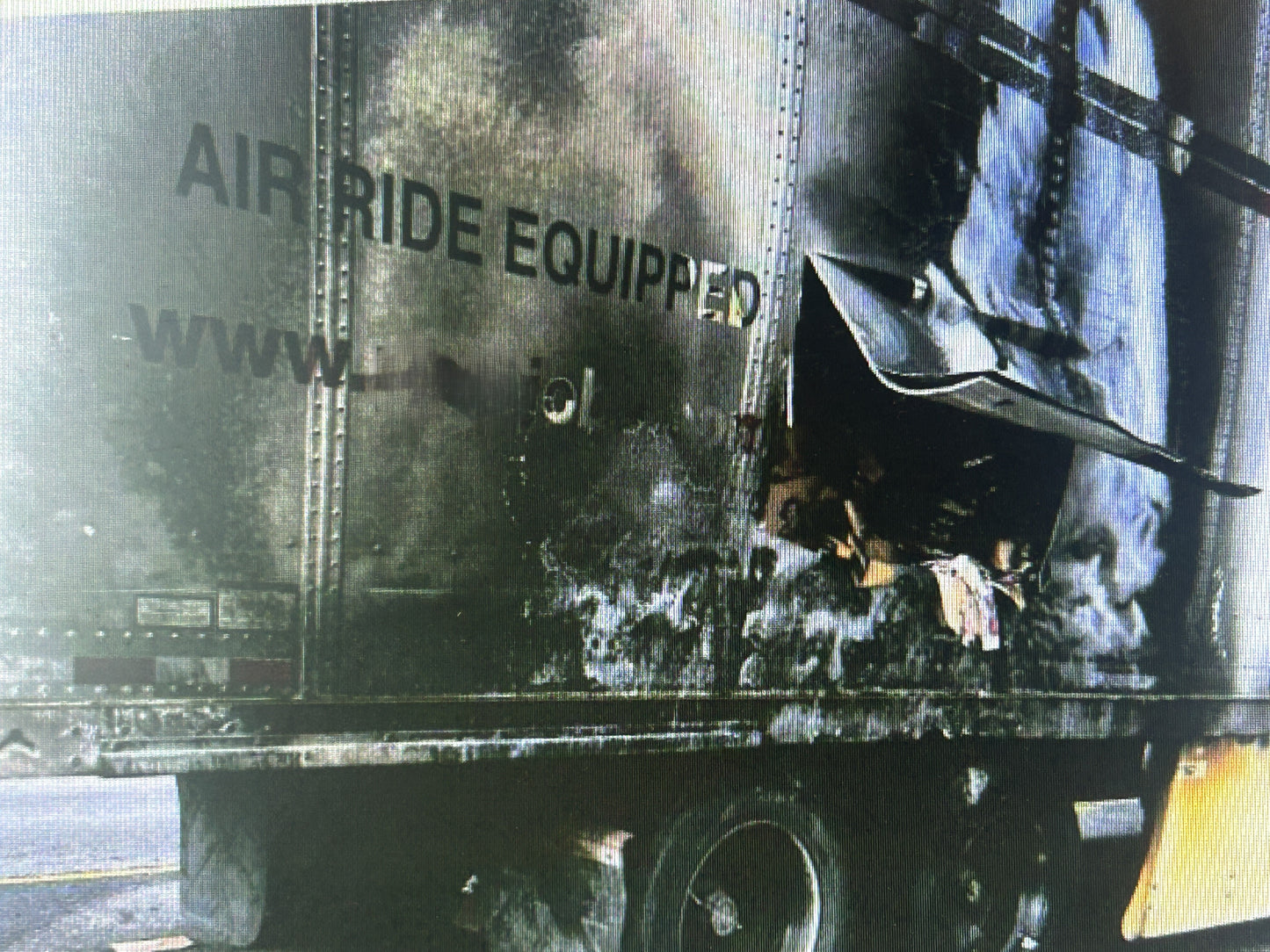 Damaged 2017 53ft Great Dane Dryvan Trailer 2026M0208