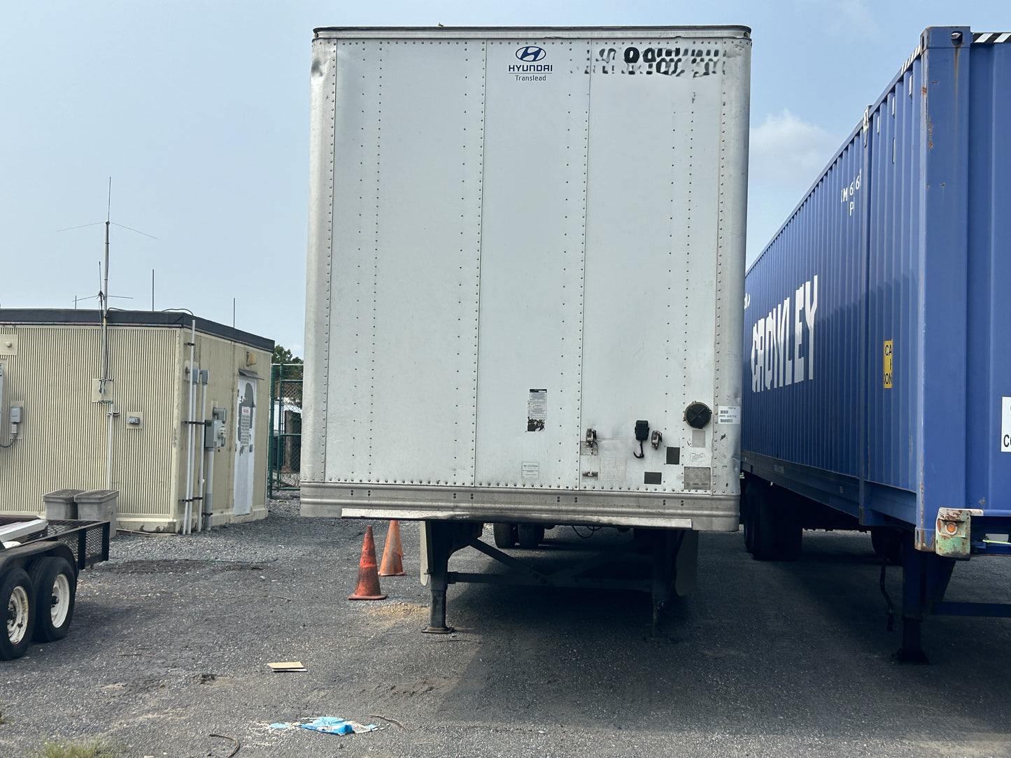 2017 Hyundai 53ft Dry Van Trailer 2026M0218