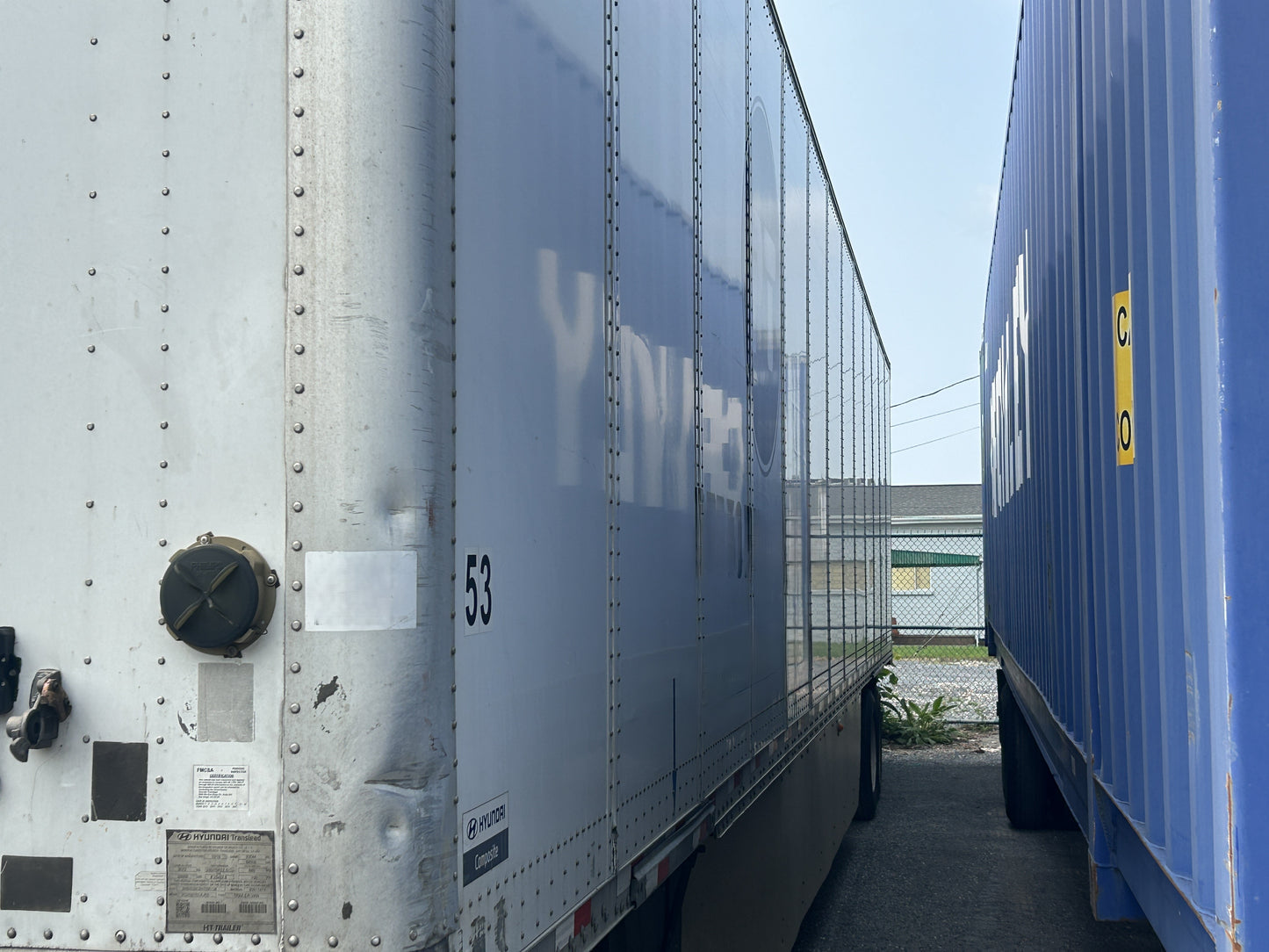 2017 Hyundai 53ft Dry Van Trailer 2026M0218