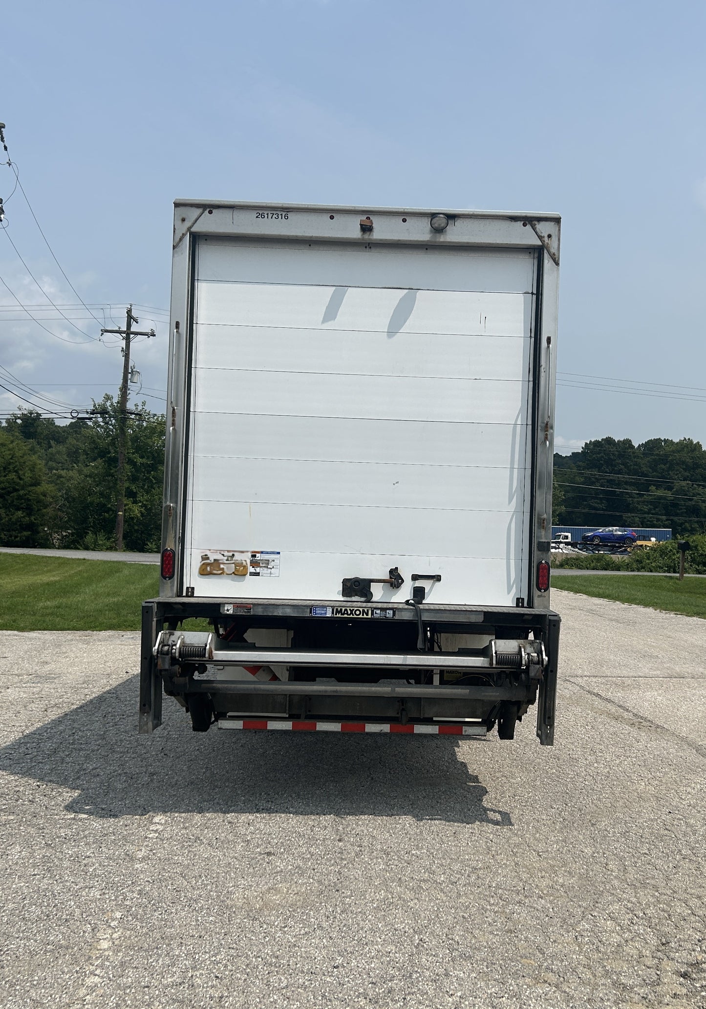 2017 Hino 268 26ft Box Truck 2026M0232