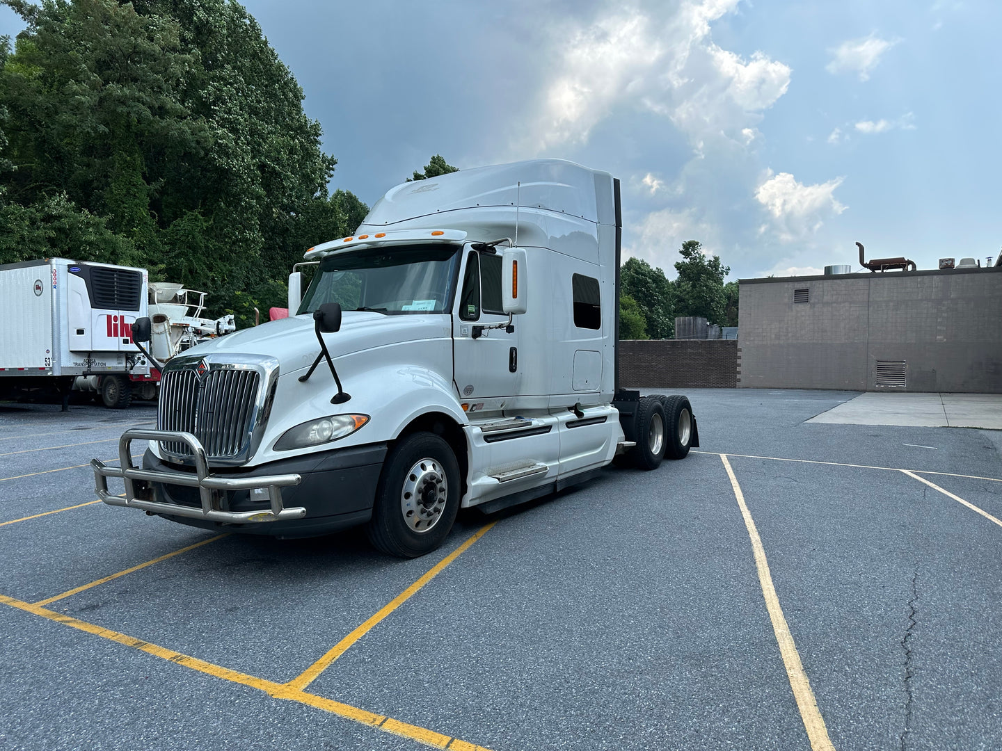2016 INTERNATIONAL PROSTAR SLEEPER SEMI-TRUCK STOCK#2023M0153