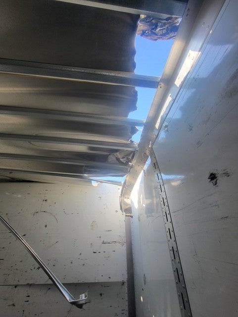 2019 Damaged 53ft Hyundai Dry Van 2026M0207