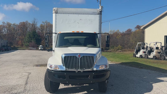 2019 International 4300 26FT Box Truck Cummins 2025M0176